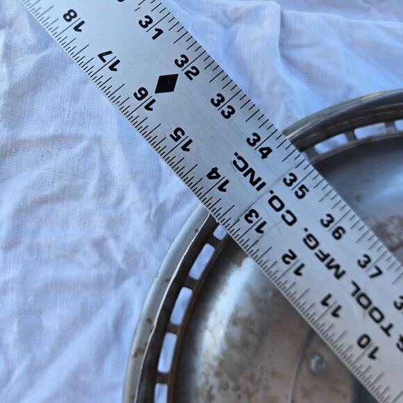 Buick Special 1960s Hubcap Chrome 14" Black Enamel Logo Vintage Skylark - Picture 13 of 13